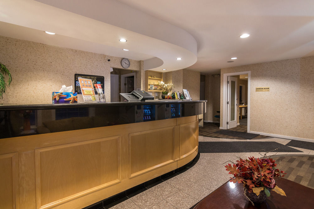 Canadas Best Value Inn Chinook Station YYC Esterno foto