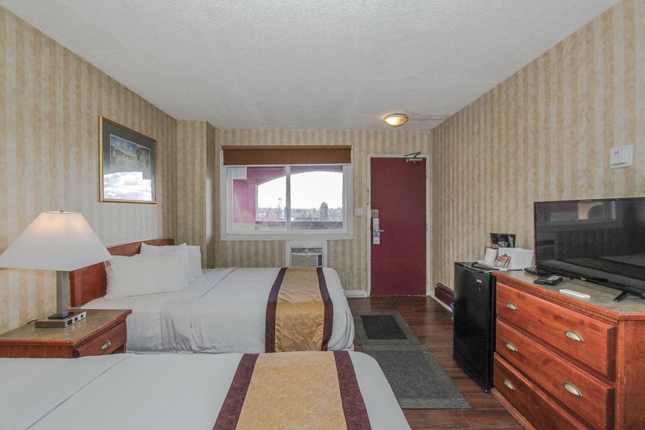 Canadas Best Value Inn Chinook Station YYC Esterno foto